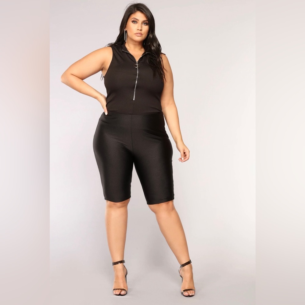 “ BRANDNEW WITH TAG. Curves for Days BLACK BIKER SHORTS